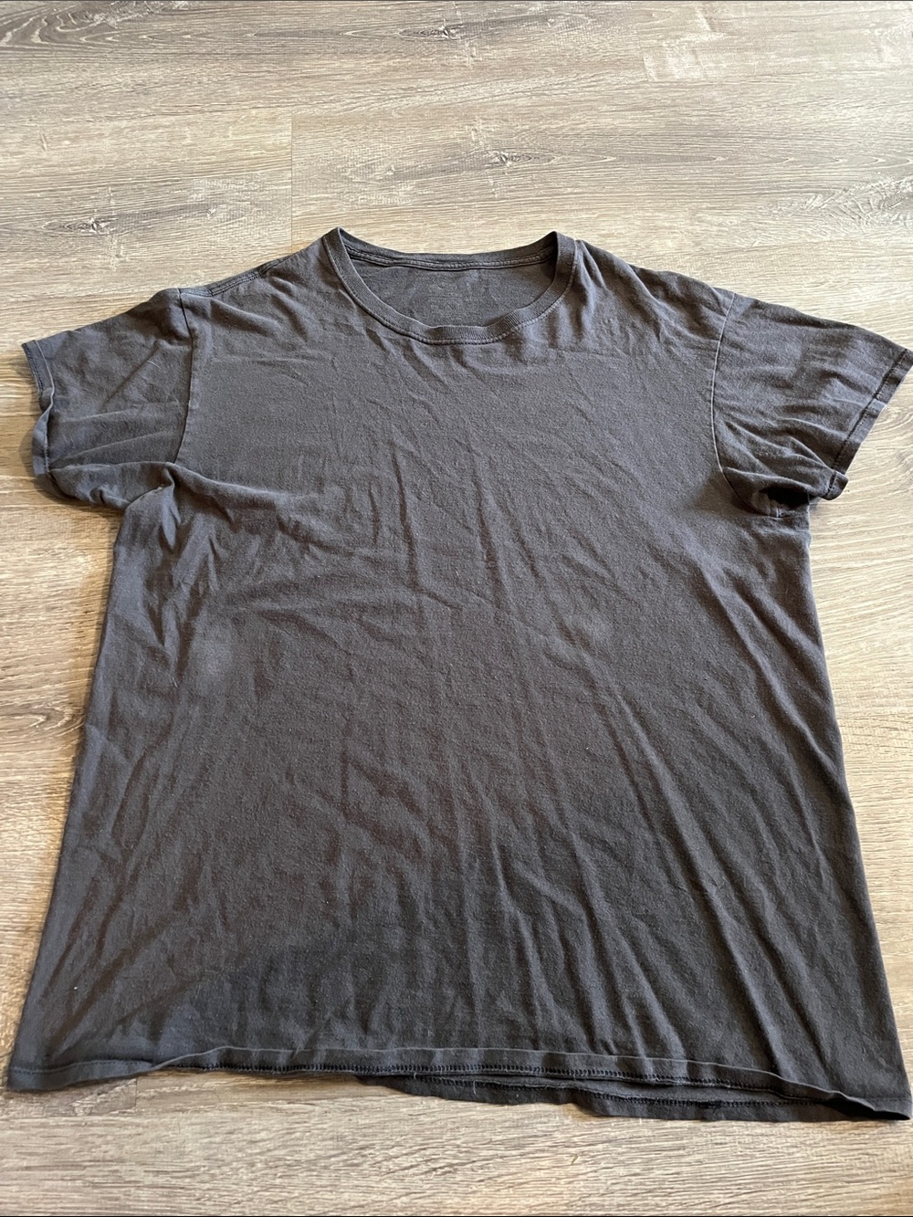 Fruit of the Loom Men’s Black Short Sleeve Crew Tee
